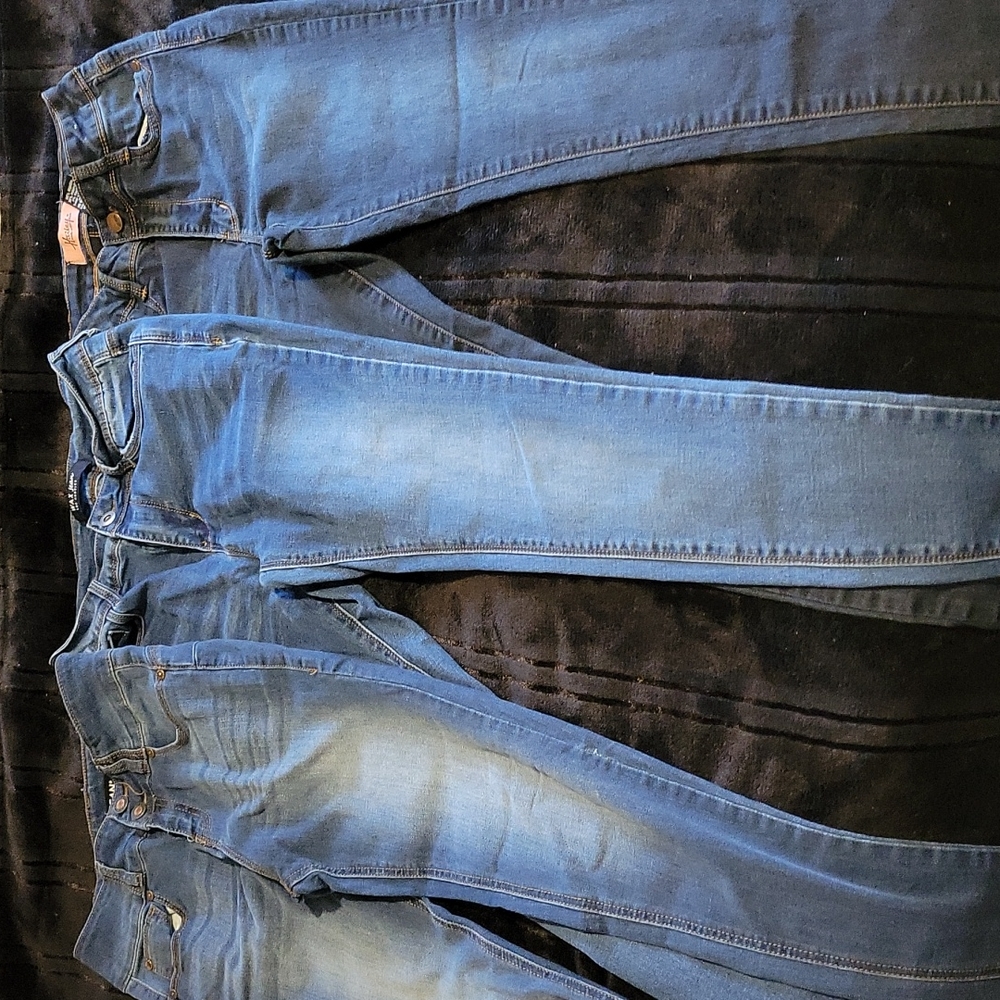 Skinny blue jeans bundle